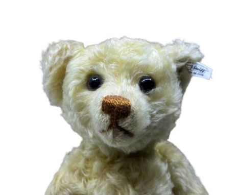 Steiff British Collectors Teddy Bear 2003 36cm 660955 limited edition of 4000 with press stud box. Lemon yellow curly mohair 