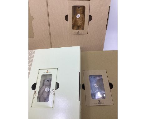 Steiff Club Miniature teddy bears x 3 boxed 7cm little teddy bears, boxed as sold in outer car tray boxes, 2002 /4/5, light B