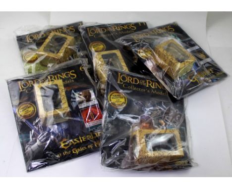 Twelve 'The Lord of the Rings' collectors' hand painted scale replica lead models, issued by Eaglemoss publications (12).