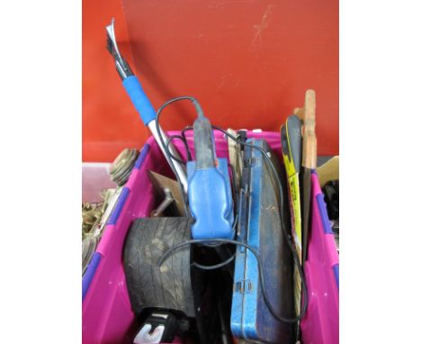 Bosch Sabre Saw, Draper Sander, Blackbird Wrench, Torque Wrench, Toolstar Socket Set, Hilka Impact Driver, Saws, other tools 