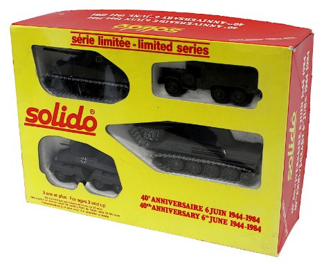Solido Panzerset, 3 Spritzguss-Panzer und 1 Laster, in originaler Kiste, série limitée, Frankreich 1984, Länge der Fahrzeuge 
