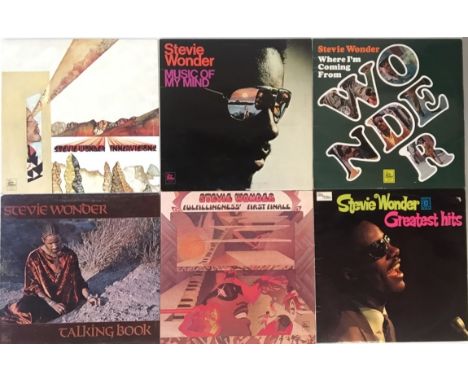 MICHAEL JACKSON / STEVIE WONDER / TINA TURNER - LPs/12"/7". Shakin' collection of 8 x LPs, 8 x 12" and 46 x 7". Titles includ
