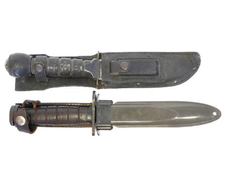 US M8 Combat knife/bayonet, US M8 Combat knife/bayonet, for the M1 Carbine, the ricasso stamped 'M8', leather washer grip, co