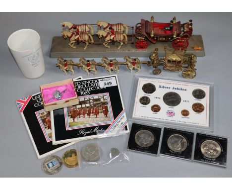 Box containing assorted coins to include the coinage of Great Britain Silver Jubilee, Royal Wedding, Lady Diana Spencer, Diam