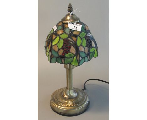 Modern brass finished Tiffany style table lamp with leaf and berry design leaded shade. 40 cm high approx. (B.P. 21% + VAT) N