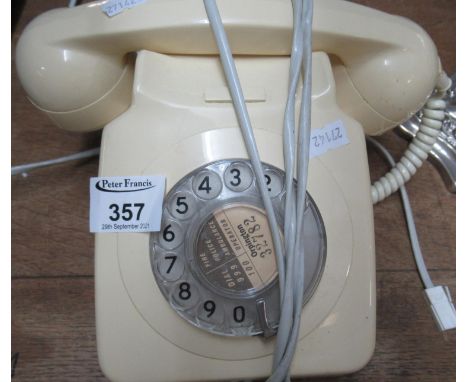 20th Century plastic rotary dial telephone.(B.P. 21% + VAT) 