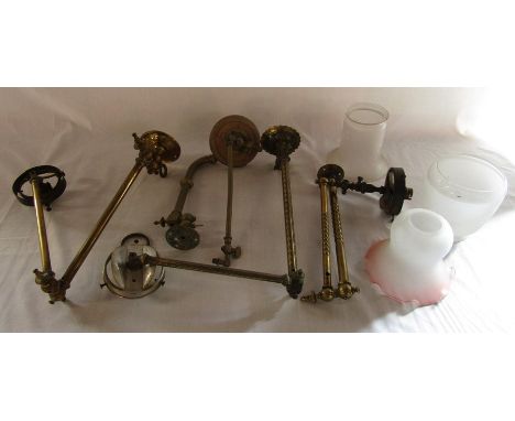 Selection of brass vintage gas fittings etc