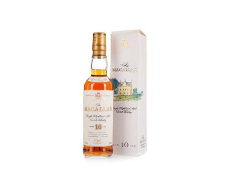 MACALLAN 10 YEAR OLD HALF BOTTLE 35CL SPEYSIDE SINGLE MALT  40% ABV / 35cl  There are few distilleries in the world quite so 