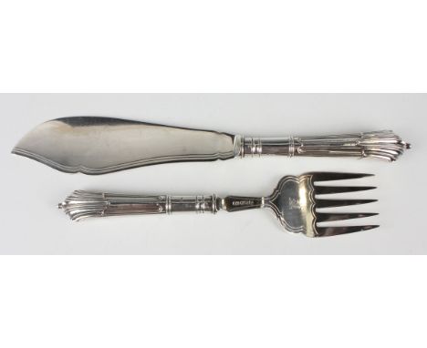 A pair of late Victorian silver Albany pattern fish servers, Sheffield 1898 by Harrison Brothers &amp; Howson, total weight 3