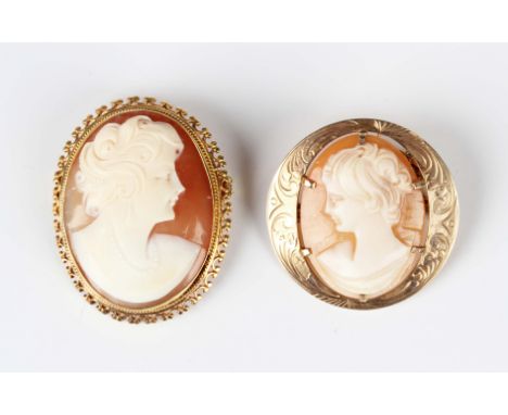 A 9ct gold mounted oval shell cameo brooch, carved as a portrait of a lady within a scroll decorated surround, Birmingham 197