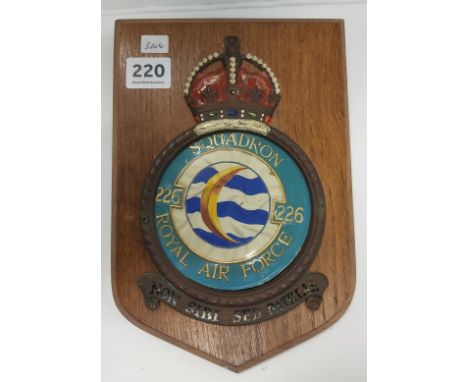 AN ORIGINAL WW2 PERIOD BRITISH PLAQUE WITH CORRECT KINGS CROWN TO RAF SQUADRON 226 OPERATED AS LIGHT BOMBERS, SUFFERED HEAVY 