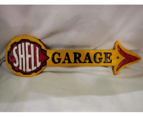 Cast iron Shell garage arrow sign, L: 40 cm. Not available for in-house P&amp;P