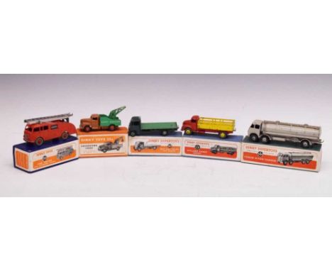 Dinky Toys / Dinky Supertoys - Five boxed diecast model vehicles comprising; 521 'Bedford Articulated Lorry', 571 'Coles Mobi