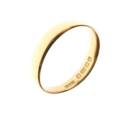 22ct gold wedding band, size K, 2.8g approx