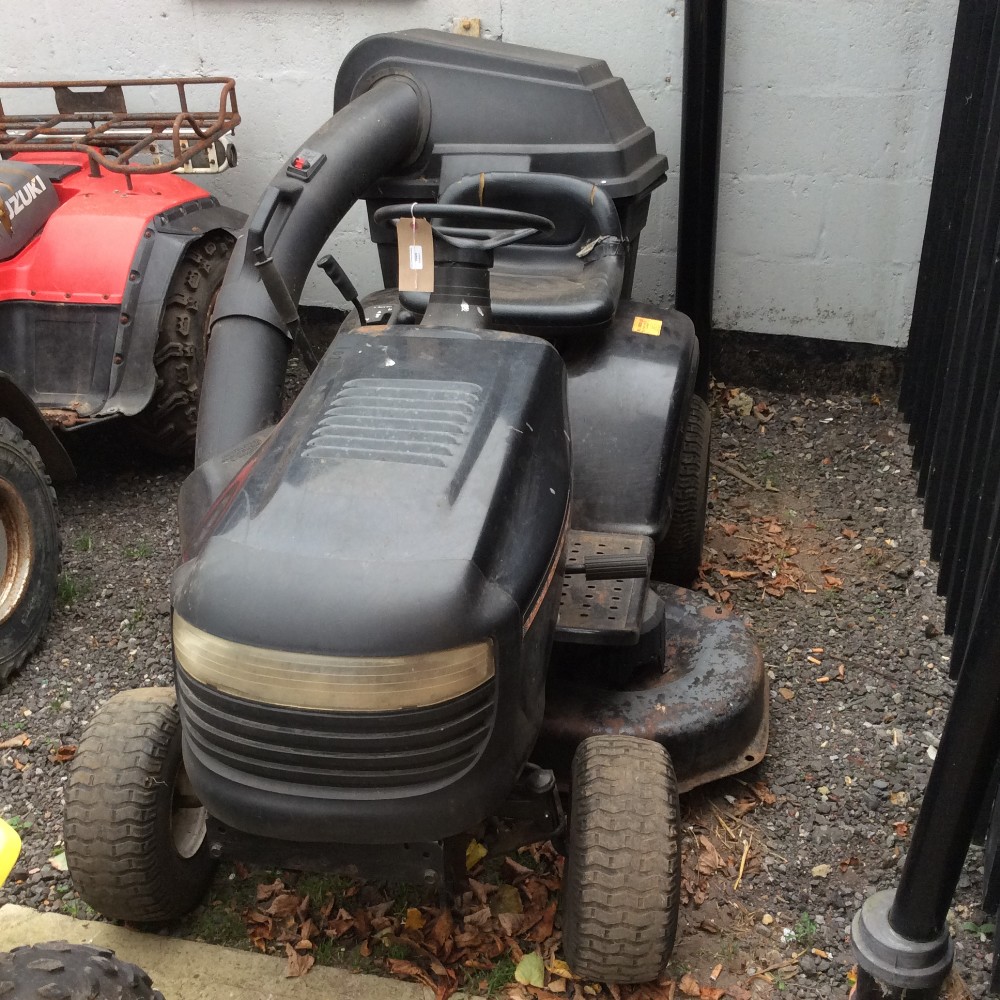 Electrolux rideon lawn mower. 2005. 20hp engine. 42" cut with