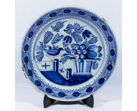 A Delftware plate, 33cm diameter