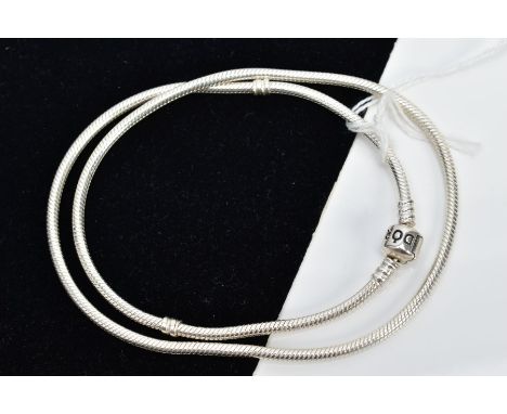 A PANDORA SNAKE CHAIN NECKLACE, length 500mm, fitted with a signed 'Pandora' clasp, stamped S925 ALE, approximate gross weigh
