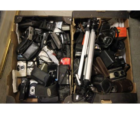 Box of vintage compacts and box cameras including a Minolta 110 Zoom SLR, Canon Canonet 28 and tripod plus Box of digital and