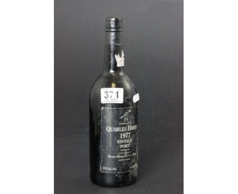 1977 bottle of Quarles Harris vintage port