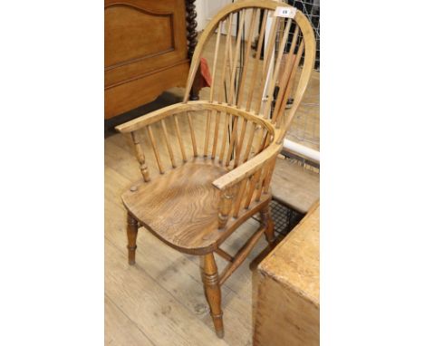 An ash and elm Windsor comb back armchair