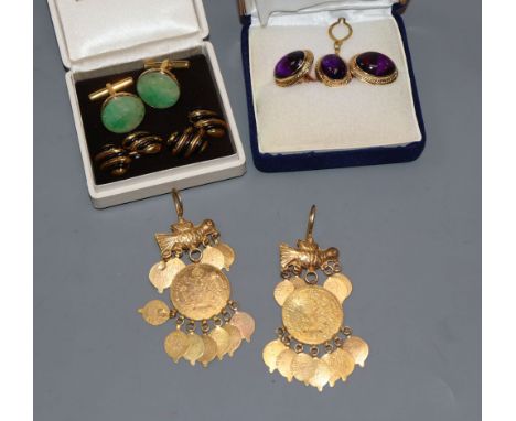 A pair of modern 18k and amethyst coloured cabochon cufflinks and matching dress stud, gross 16.5 grams, a pair of Italian 75