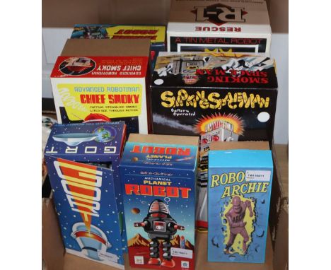 A battery-operated Thunder Robot and six other collectors' robots, including a 'Chief Smoky' robot, a Haha Toys 'Smoking Spac