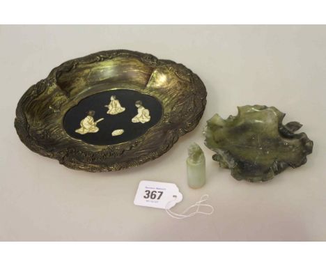 Chinese seal, brushwasher and a dish (3)