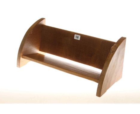 Robert Thompson 'Mouseman' book trough