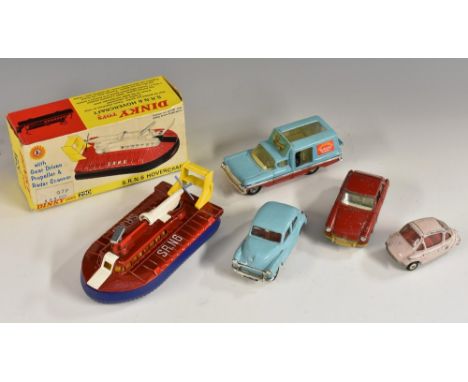 Diecast Vehicles -  a Spot-On Models by Triang No289 Morris Minor 1000, light blue body with red interior, spun hubs, moulded