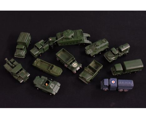 Matchbox Toys - Military Vehicles,  Major pack No3 Thornycroft tank transporter and centurion tank; 12 Land Rover Jeep, 49 Pe