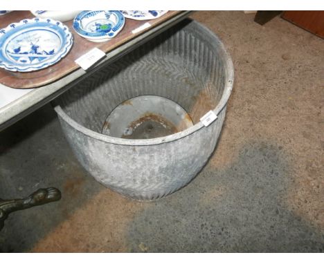 dolly tub and enamel bowl
