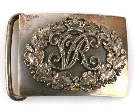 A 19th century Army Officers silver on white metal belt buckle. Overall width 7.5cms (3ins)