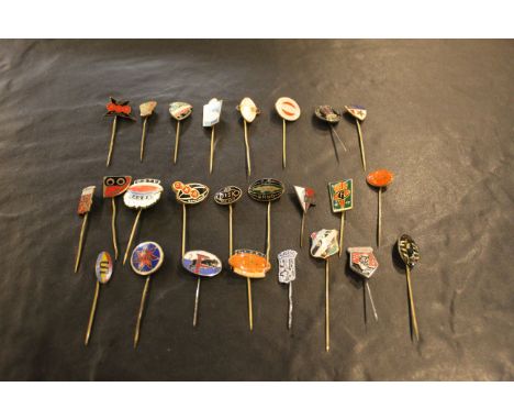 25 Eastern European rugby league supporters stick pins 