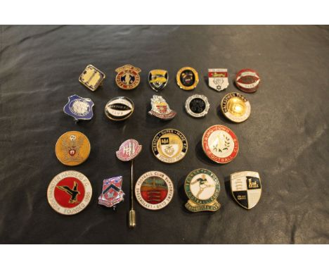 20 English non and lower league football club supporters enamel badges including Bedworth Town and Halesowen Town.  