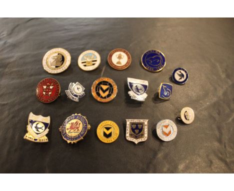 16 English and Welsh football club supporters enamel badges - Wrexham, Shrewsbury, Swansea, Cardiff and Chester. 
