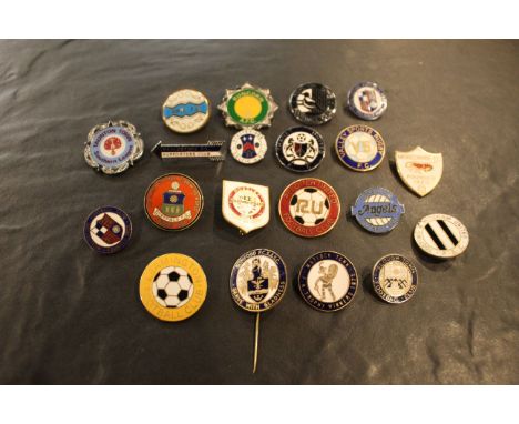 20 English non and lower league football club supporters enamel badges including Sheffield Football Club, Wealdstone and Matl