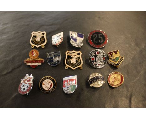 14 English football club supporters enamel badges - Bristol Rovers, Bristol City, Hereford United. 