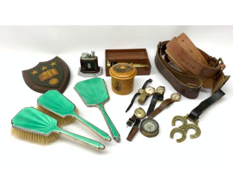 A selection of assorted items, to include a Mauchlin ware box, the printed cover detailed with 'Edinburgh Castle from Princes