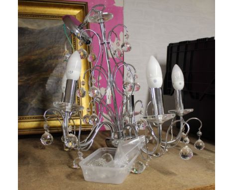 Ceiling light fitting with glass droppers 