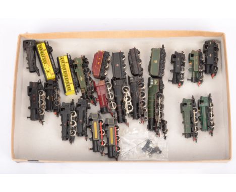 British Outline N Gauge Steam Locomotives,  all unboxed, some with damage, locomotives with tenders, Lima 259 LMS 4683 in cri
