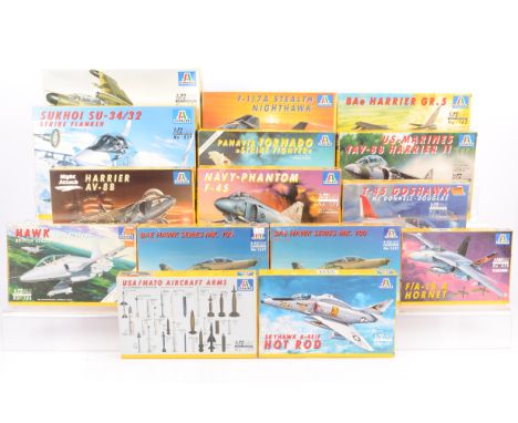 Italeri Postwar Military Aircraft Kits, a boxed collection 1:72 scale, mainly jet aircraft, 173 Goshawk, 186 Hawk, 181 Skyhaw