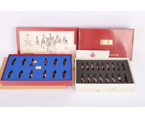 Modern Britain's Military Bands, two boxed sets, 41175 Grenadier Guards Drum &amp; Fife Band and 00316 Pipes and Drums of the