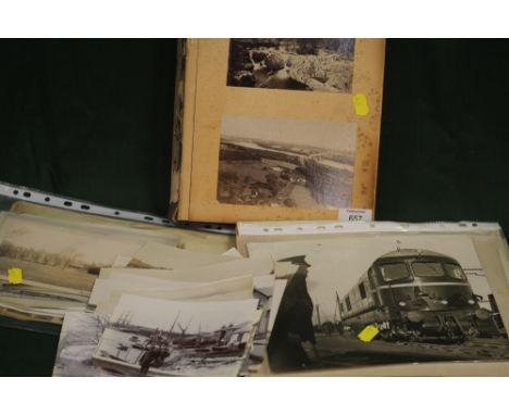 A COLLECTION OF ANTIQUE AND VINTAGE BLACK AND WHITE PHOTOGRAPHS ETC. 