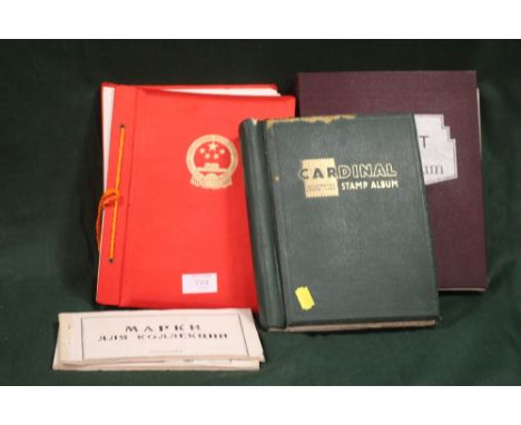 A COLLECTION OF VINTAGE STAMP ALBUMS TO INCLUDE AN ALBUM OF CHINESE STAMPS, RUSSIAN STAMPS, ETC. 