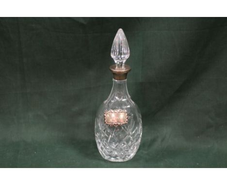 A HALLMARKED SILVER COLLARED DECANTER WITH A HALLMARKED SILVER 'SHERRY' LABEL