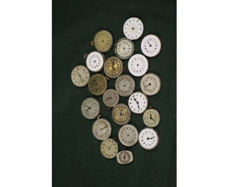 A BAG OF VINTAGE WRISTWATCH MOVEMENTS 
