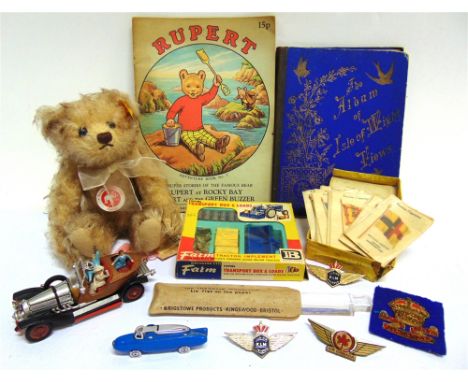 ASSORTED COLLECTABLES  comprising a Japanese novelty cigarette lighter in the form of a blue streamlined car, the base marked