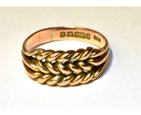 A 9CT YELLOW GOLD KNOT RING  Hallmarked 1903, ring size R, weighing approx. 4.3g