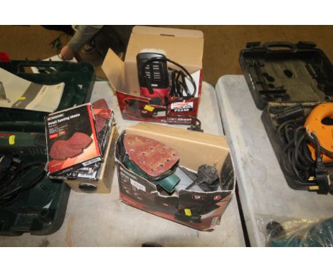 A Parkside detail sander together with sanding pads and additional Lumberjack PS240 sander