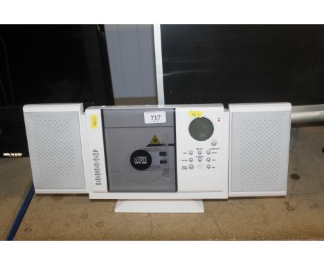 A CD alarm clock